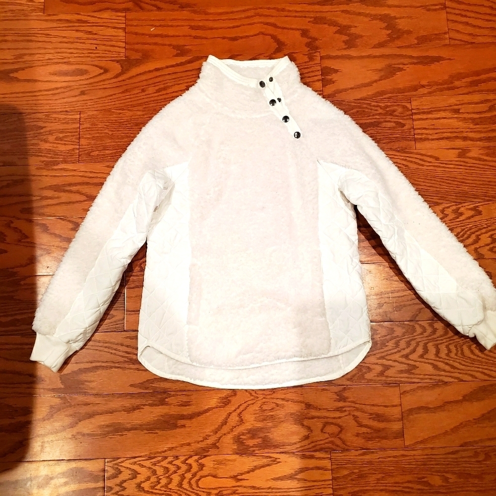 Abercrombie & Fitch Asymmetrical Snap Up Sherpa